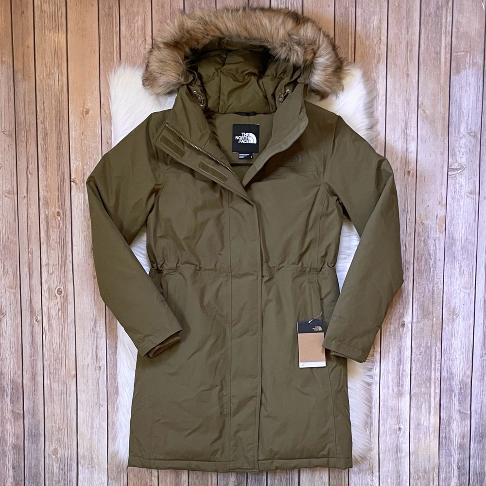 The North Face Women’s Arctic Parka II Coat In Military Olive - Picture 1 of 10
